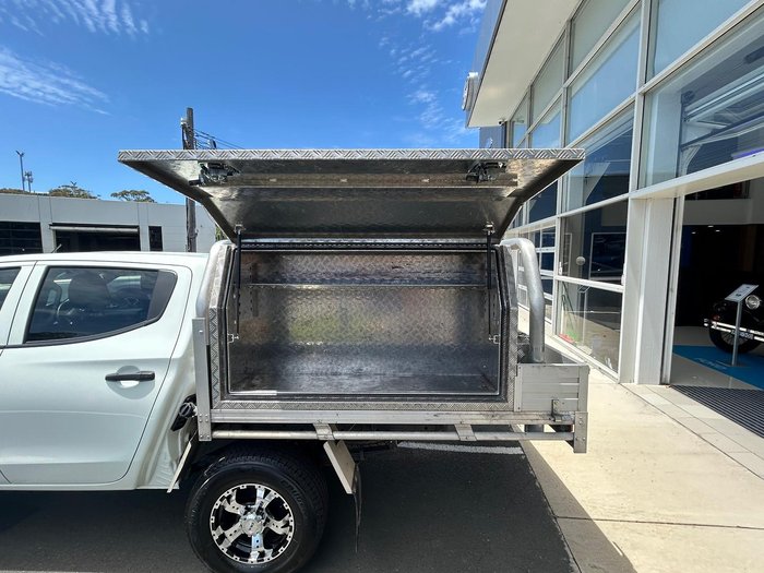 2022 Mitsubishi Triton GLX