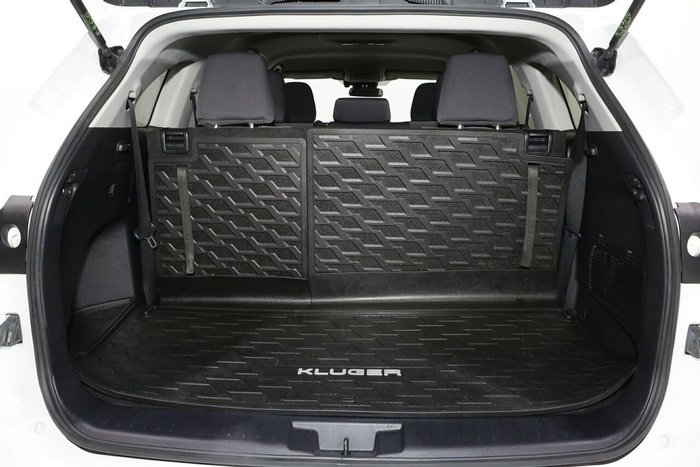 2022 Toyota Kluger GX