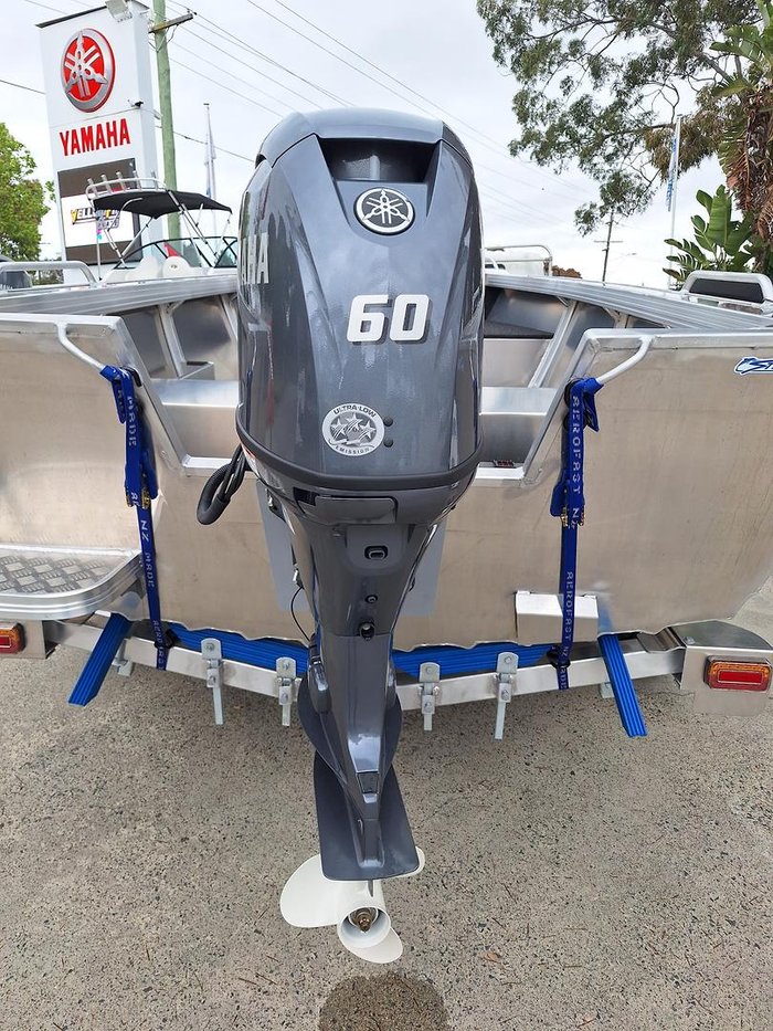 2025 QUINTREX 440 Busta