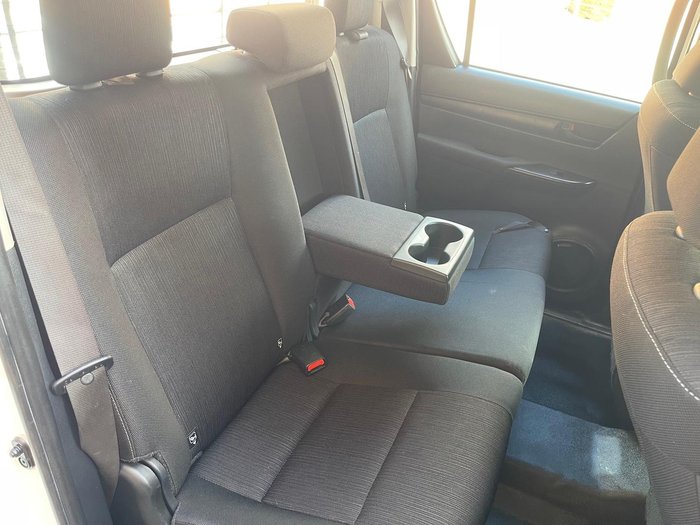 2021 Toyota Hilux SR