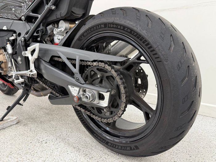 2022 BMW Motorrad S 1000 R Red