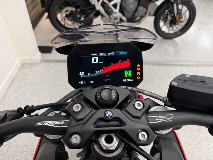 2022 BMW Motorrad S 1000 R Red