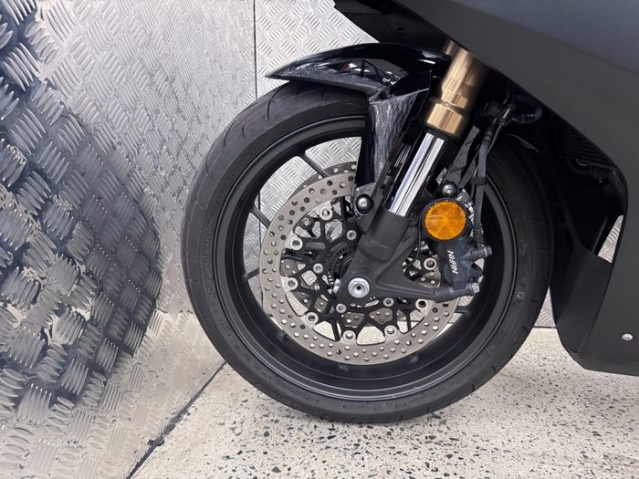 2022 Honda CBR650R BLACK