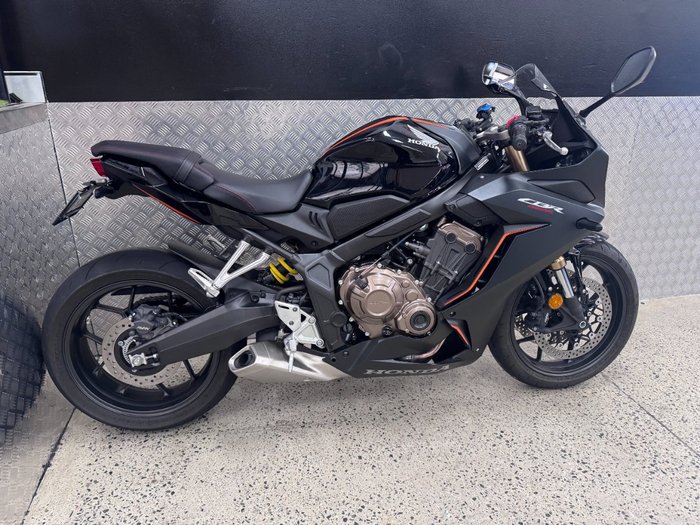 2022 Honda CBR650R BLACK