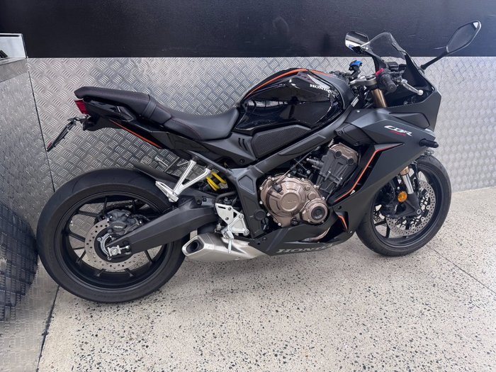 2022 Honda CBR650R BLACK