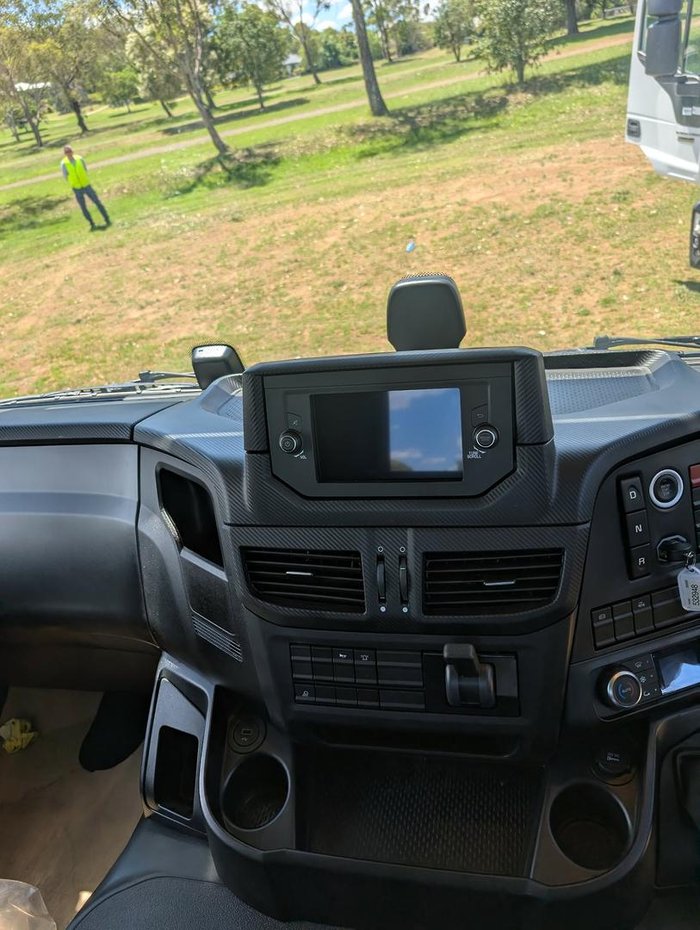 2025 Iveco S-Way AT230