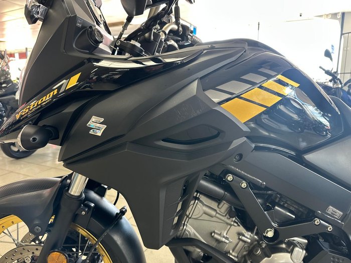 2019 Suzuki V-Strom 650 ABS (DL650A) V-Strom Black