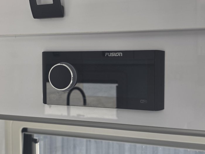 2023 JB Caravans Scorpion Sting Air 23'6 Rd Club