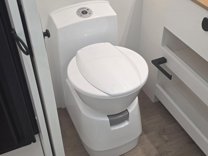 2025 Traveller Destination Track 20