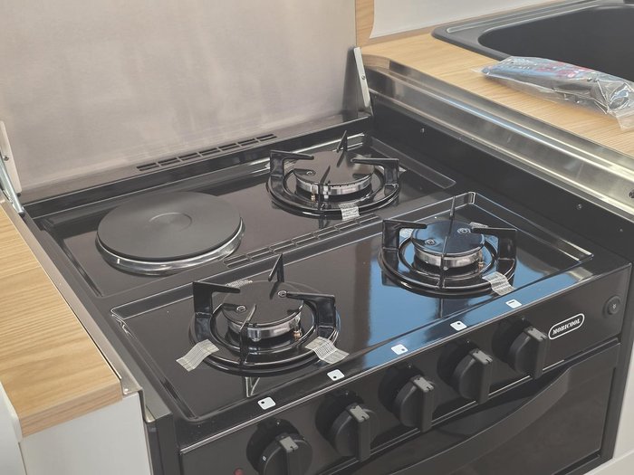 2025 Traveller Destination Track 20