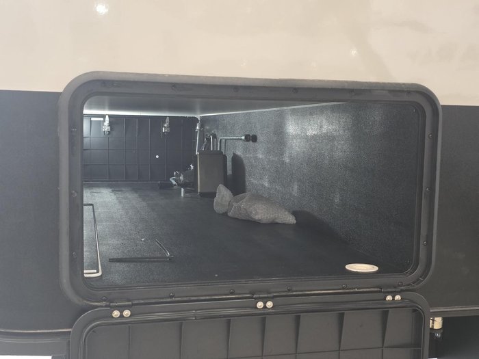 2025 Traveller Destination Track 20