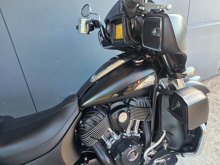 2020 INDIAN ROADMASTER GREY SMK/BLACK SMK BLACK