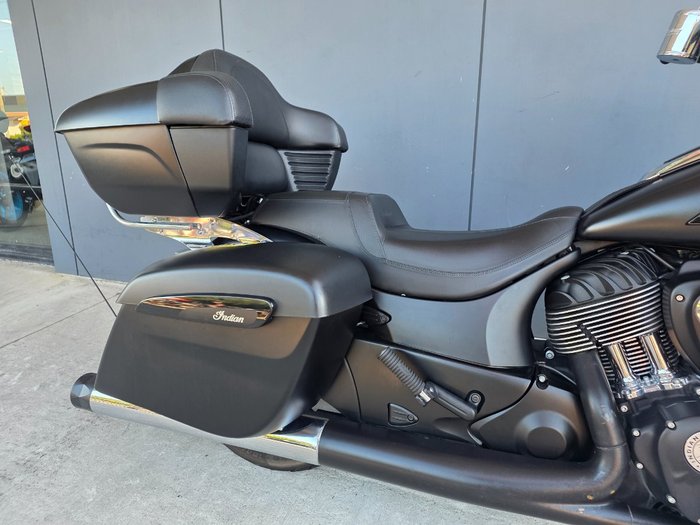 2020 INDIAN ROADMASTER GREY SMK/BLACK SMK BLACK