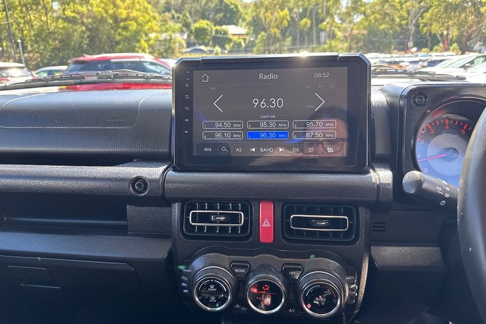 2022 Suzuki Jimny Lite