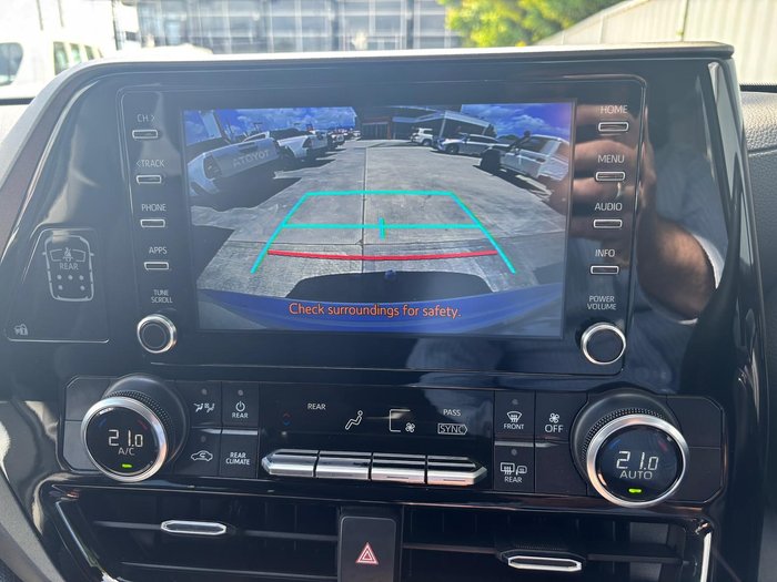 2022 Toyota Kluger GX