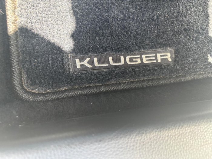2022 Toyota Kluger GX