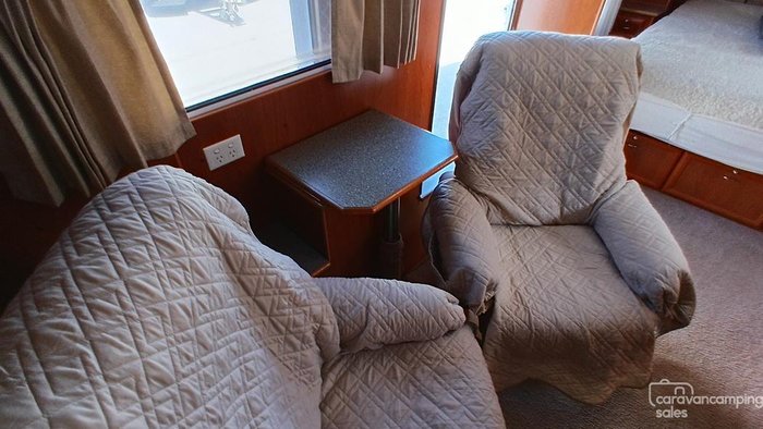 2007 Regent Cruiser Se Series 3 21' (Was $33,990 Now $29,990)