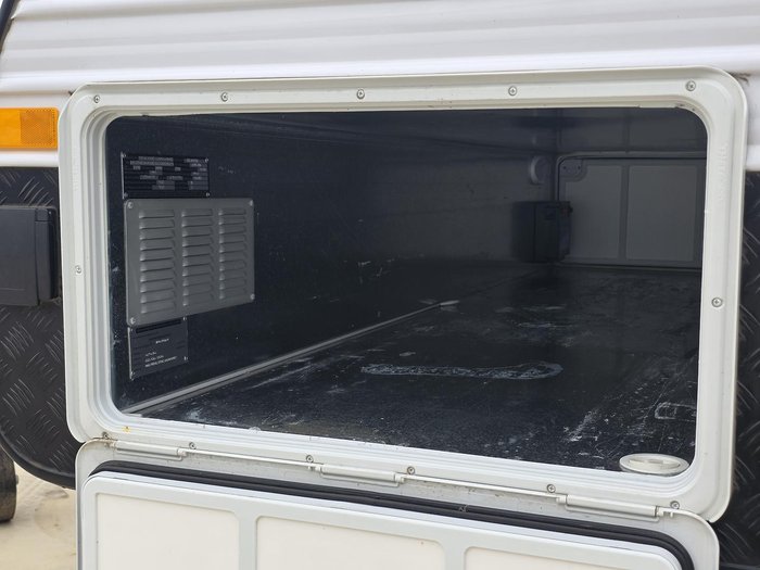 2016 New Age Caravans Oz Classic Oz22cl