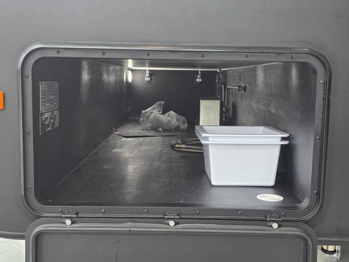 2025 New Age Caravans Big Red Br19