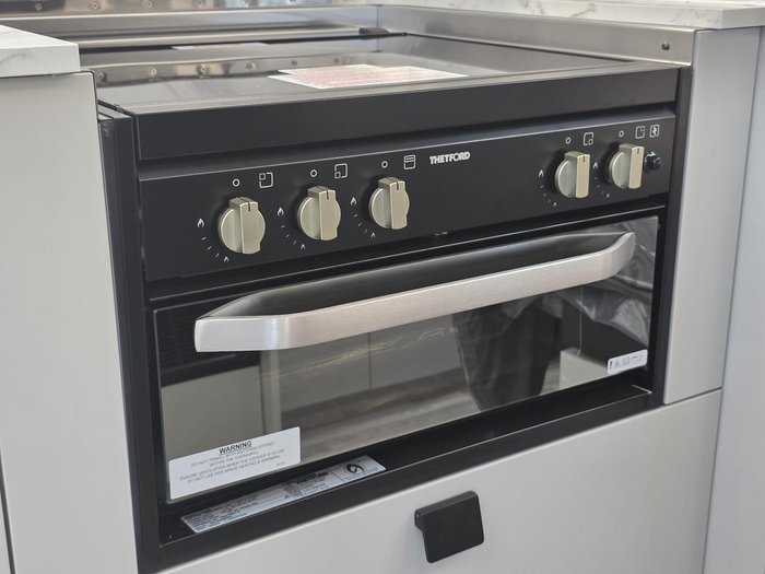 2025 New Age Caravans Big Red Br19