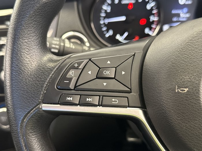 2018 Nissan X-TRAIL ST