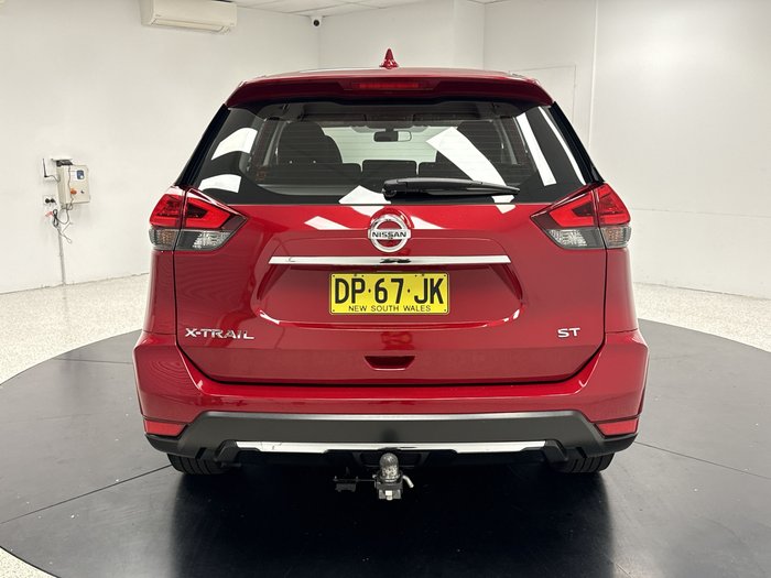 2018 Nissan X-TRAIL ST