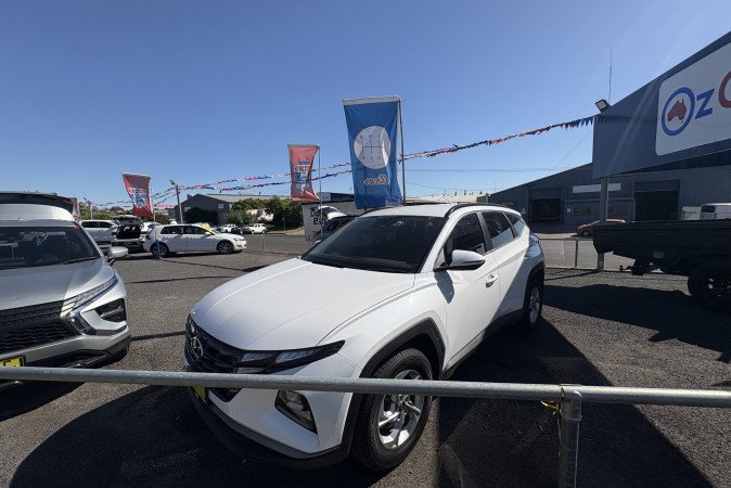 2021 HYUNDAI TUCSON (FWD)