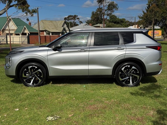 2022 Mitsubishi Outlander Aspire ZM MY22.5 Sterling Silver