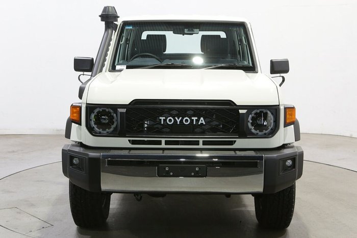 2025 Toyota Landcruiser GXL