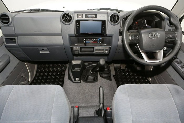 2025 Toyota Landcruiser GXL