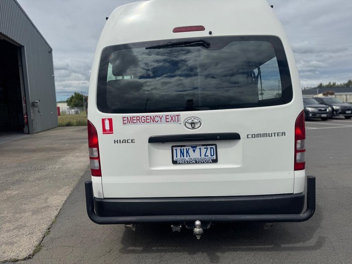 2018 Toyota Hiace Commuter