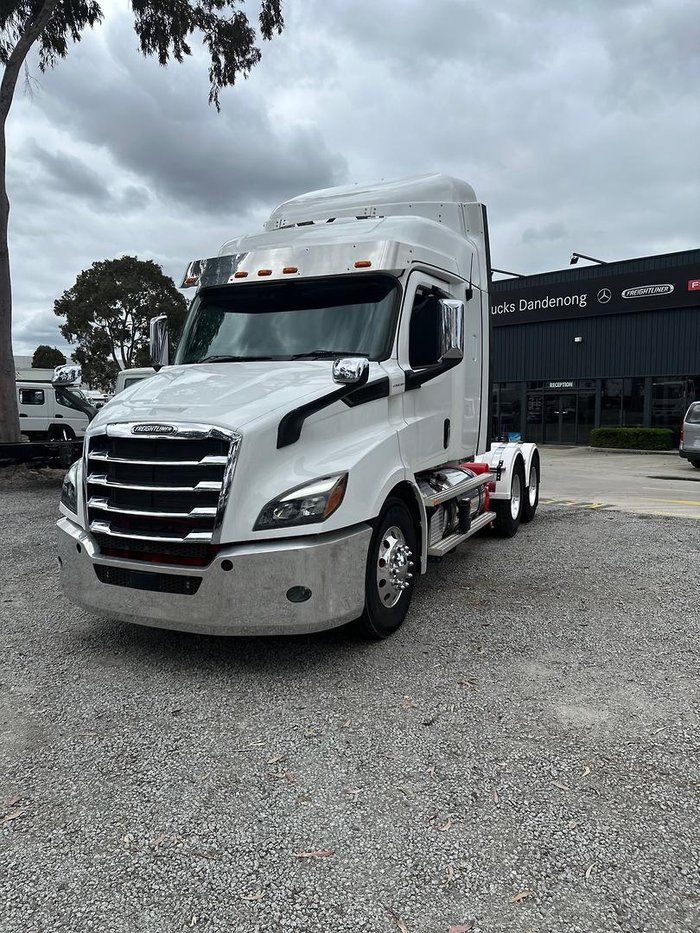 2023 Freightliner Cascadia 116 WHITE