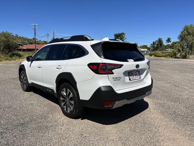 2022 Subaru Outback AWD Touring