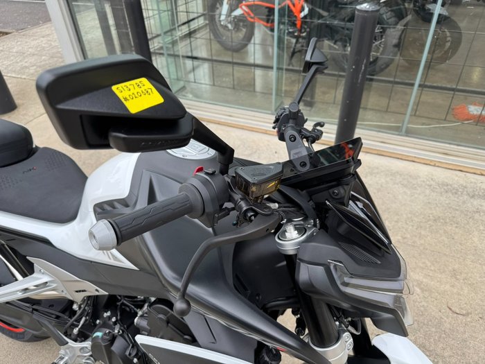 2024 CFMOTO NK ADVANCE WHITE