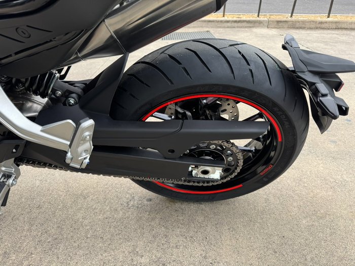 2024 CFMOTO NK ADVANCE WHITE