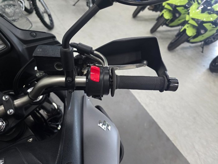 Suzuki 2015 SUZUKI 650CC DL650XAL5 GREY