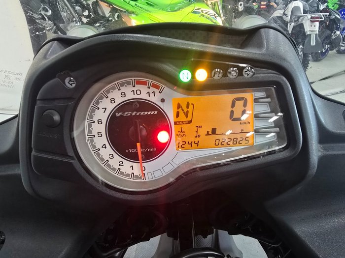 Suzuki 2015 SUZUKI 650CC DL650XAL5 GREY