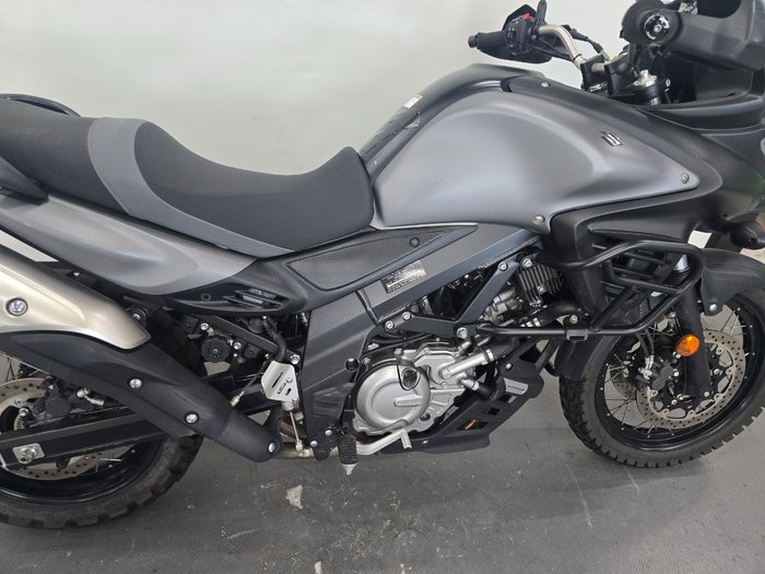 Suzuki 2015 SUZUKI 650CC DL650XAL5 GREY