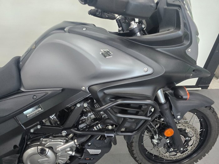 Suzuki 2015 SUZUKI 650CC DL650XAL5 GREY