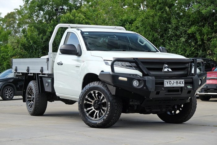 2019 Mitsubishi Triton GLX MR MY19 4x2 White