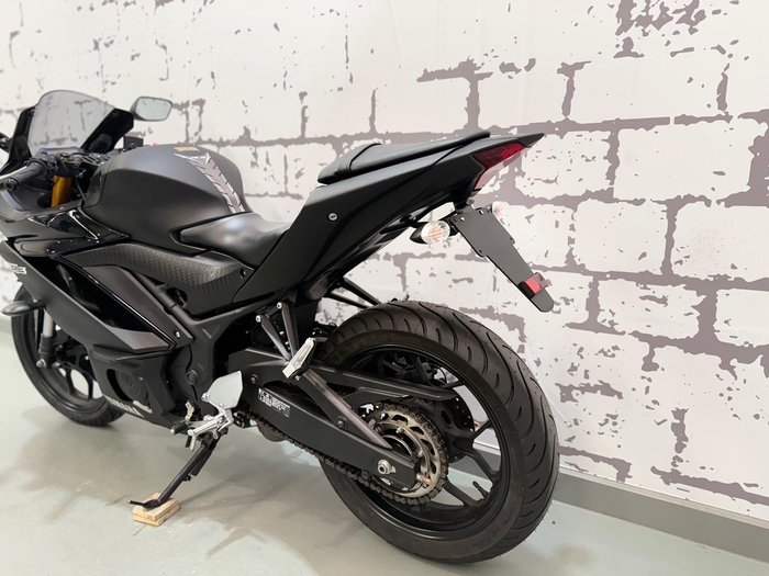2019 Yamaha YZF-R3 R3 Black