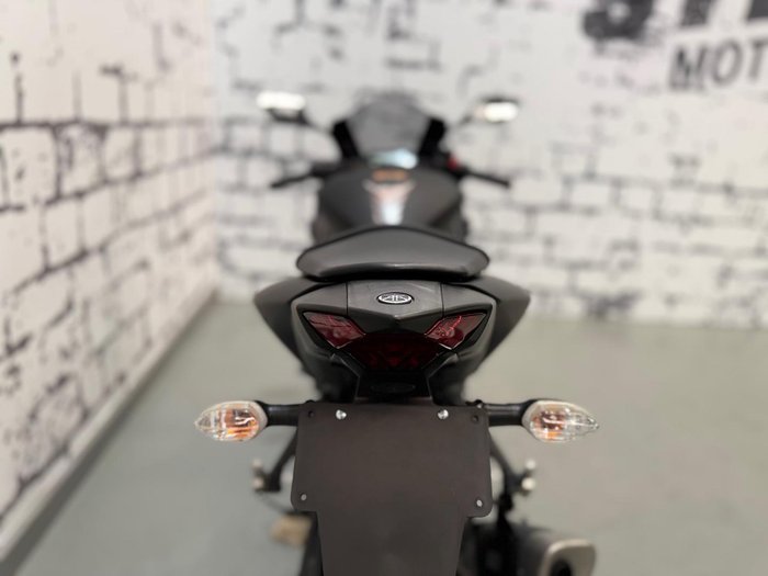 2019 Yamaha YZF-R3 R3 Black