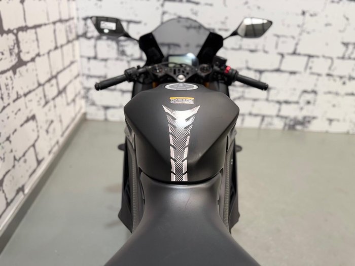 2019 Yamaha YZF-R3 R3 Black
