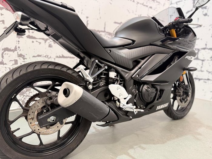 2019 Yamaha YZF-R3 R3 Black