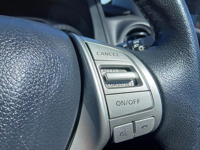 2018 Nissan Navara ST