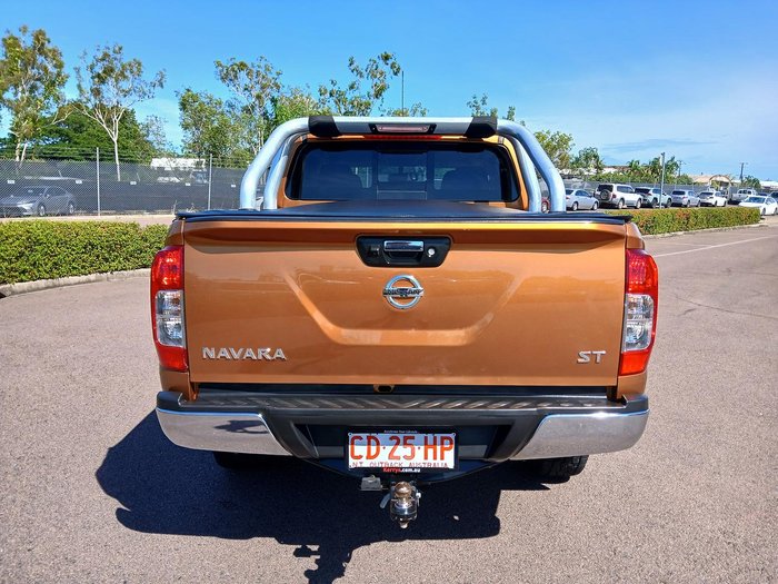 2018 Nissan Navara ST