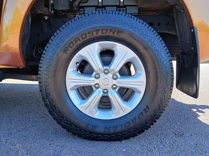 2018 Nissan Navara ST