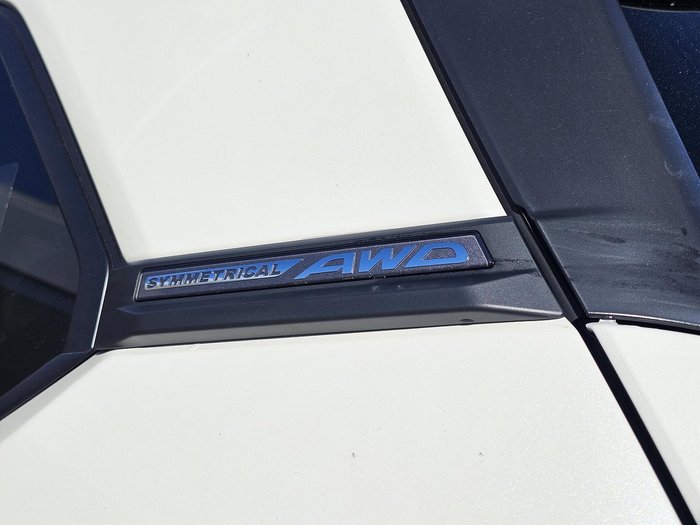 2025 Subaru Forester Touring S6 MY26 AWD Crystal White