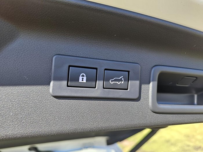 2025 Subaru Forester Touring S6 MY26 AWD Crystal White