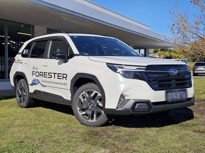 2025 Subaru Forester Touring S6 MY26 AWD Crystal White